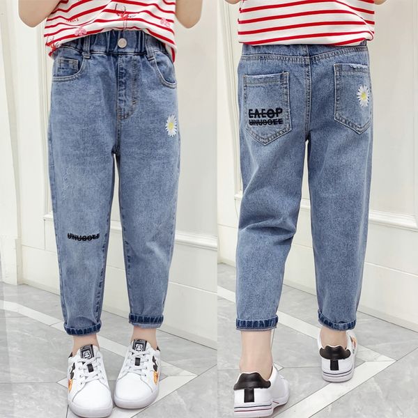 

girls' autumn new embroidered little daisy flower trousers micro elastic sunflowers loose plump dad pants jeans and jeans, Blue