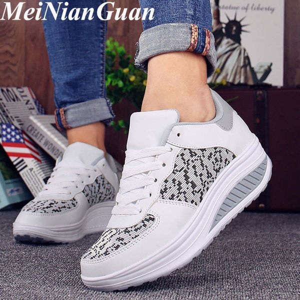 

light flat women's running shoes lady plus size platform sneakers air mesh women sport shoes mesh lace up woman sports shoe x8