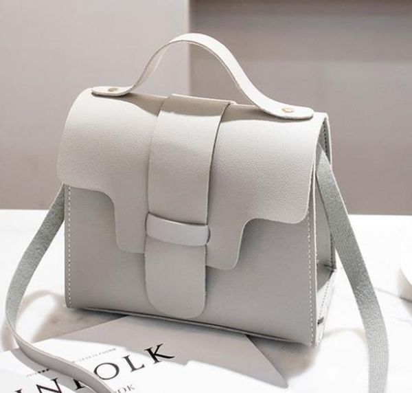 

designer handbag women 2020 new portable messenger bag stall trend drawstring small square bag