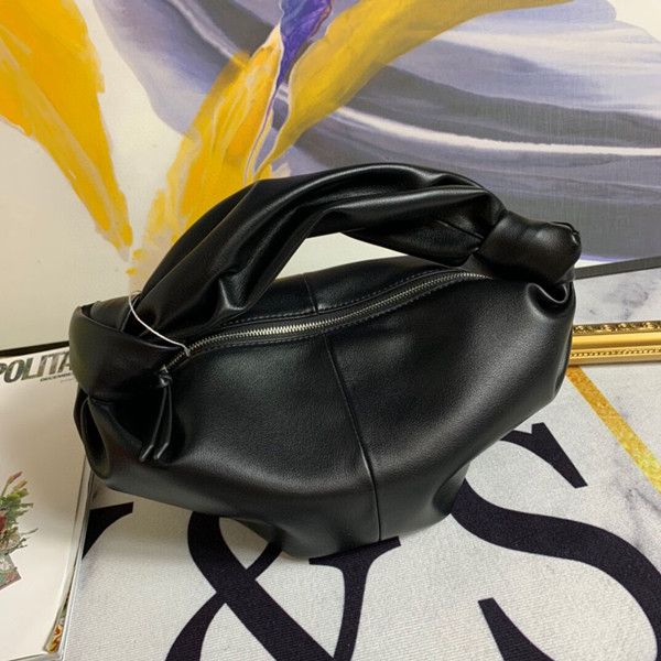 

new spring / summer 2020 solid color handbag leather bag women fashion dumpling bag large capacity hand bag