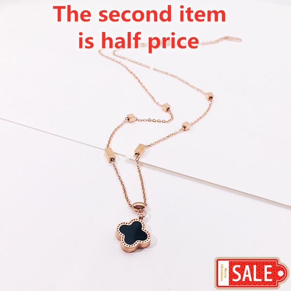 

roman digital clavicle necklace female titanium steel accessories rose gold non-fading double-sided four-leaf clover pendant fritillaria, Black