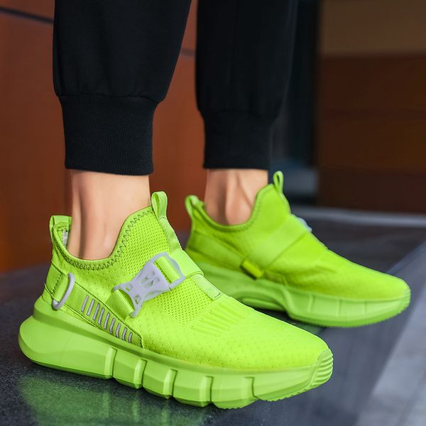 

new arrival men shoes summer air mesh breathable running shoes for men solid light weight slip on trainers sneaker