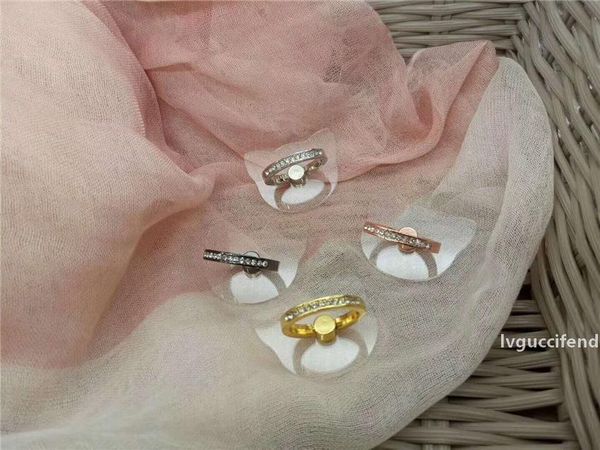 

creative diamond transparent cat ring mobile phone seat 360 Â°rotation anti-fall anti-skid transparent buckle bracket