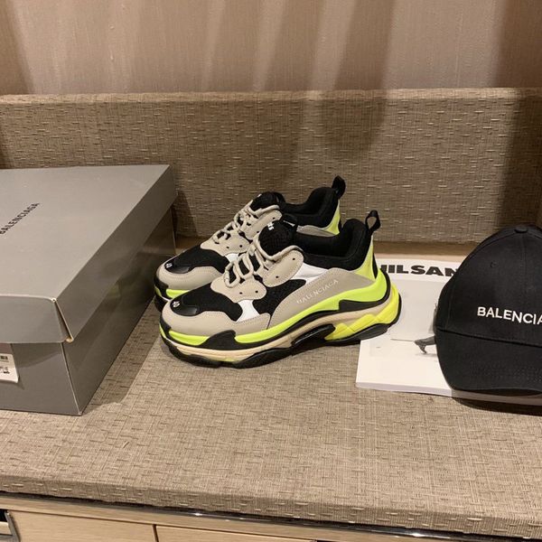 

296designer to create casual and comfortable all-match sports shoes, travel shoes outsole non-slip design with original box delivery, Black