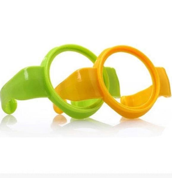 

only green and yellow handle for wide diameter only green and yellow handle for wide milk bottle diameter milk bottle