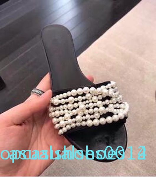 

beach slippers genuine leather new arrival classic women luxury brands famous summer beach flats slippers plus size c14, Black