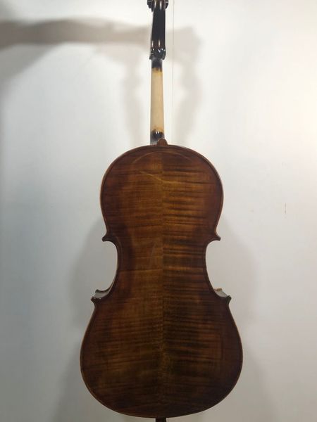 

4/4, 3/4, 1/4, 1/2,natural pattern maple and ebony, junior player cello