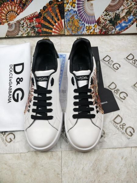 

2021-2020c new trend graffiti leather casual shoes fashion men and women outdoor sports shoes personality wild party couple shoes ,size 35, Black