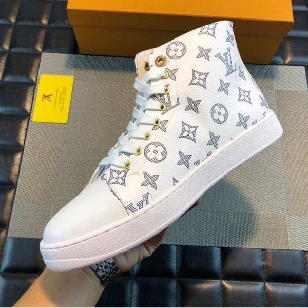 

2020d new luxury men's casual fashion sneakers for sale, outdoor travel, sports laces, original box, fast delivery, Black