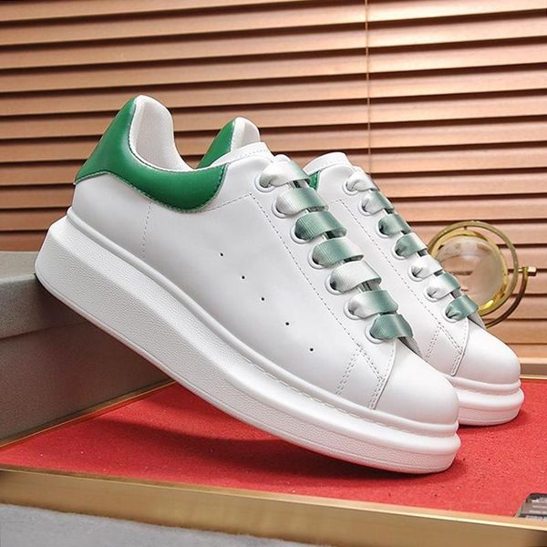 

oversized sneaker men 's shoes lightweight autumn and winter footwears sports low lace -up casual men shoes zapatos d, Black