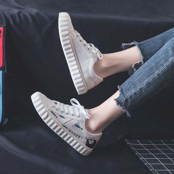 

wild ulzzang canvas shoes female ins tide 2020 new summer students korean version of flat bottom cookies white shoes, Black
