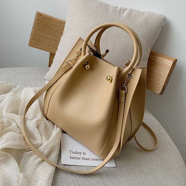 

designer women messenger bags korean style crossbody bags for women sling bag black retro ladies handbags