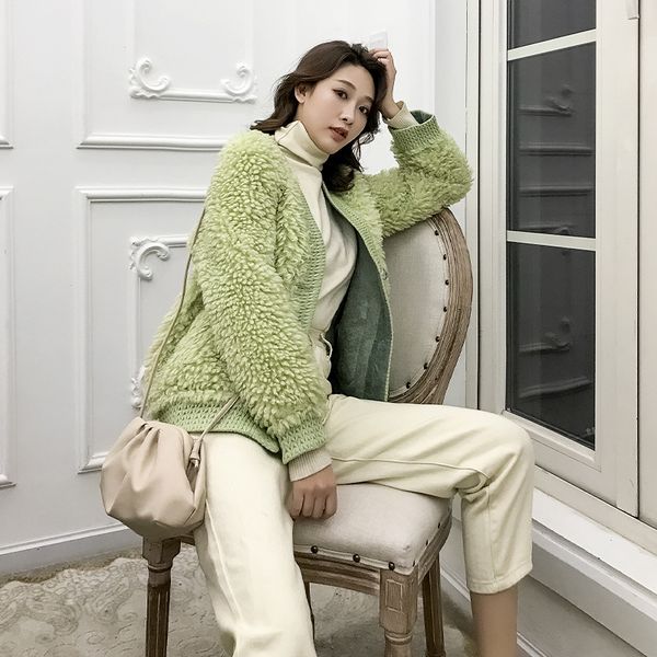 

the new style of small fragrant fur and fur all-in-one sheep shearing coat v-neck loose warm casual comfortable women's jacket, Black