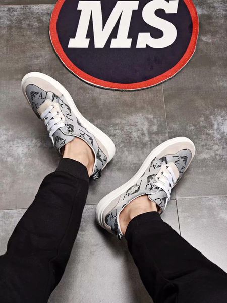 

2020-2019z italian luxury designer fashion luxury designer casual ace shoes snake sneakers mens designer loafers for men big size 38-45