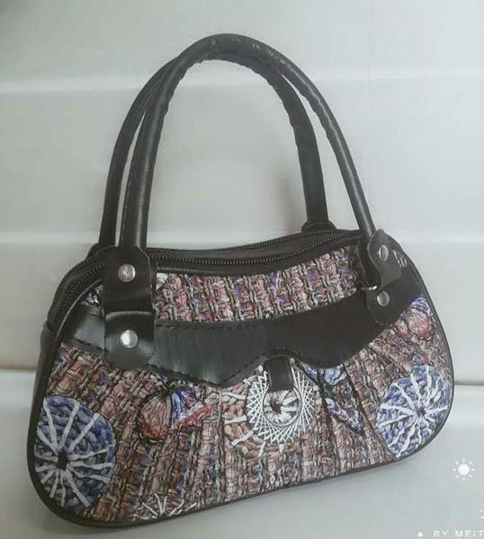 

Designer Handbags 2020 New Fashion Women's Portable Coin Embroidered Leather Bag In Stock