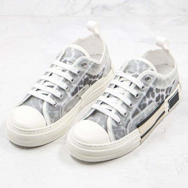

2020 new luxury shoes catwalk shoes leopard print white atelier lace-up low-help men women casual shoes 35-44