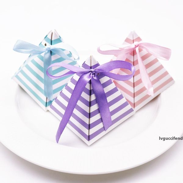 

10pcs striped paper candy box 6.5x6.5x8cm gift box with ribbon wedding candy favors and gifts bag party decorations