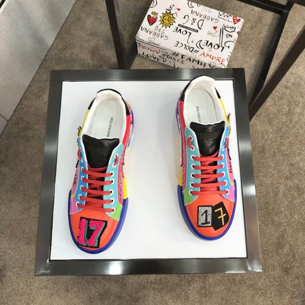 

2020x роскоши пользовательской вышивки мода дикая шнуровка случайных мужской обувь, мода обувь партии на открытый воздухе спортивной обуви, Black