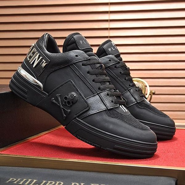 

new arrival mens shoes comofortable fashion design soft footwears plus size low lace -up sports men shoes sneakers zapatillas hombre, Black