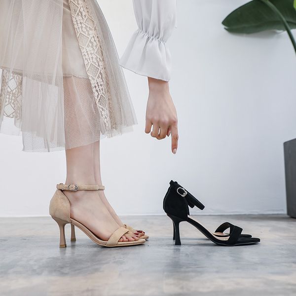 

новая весна и лето дикие каблуки высокие тонкие пояса, Black