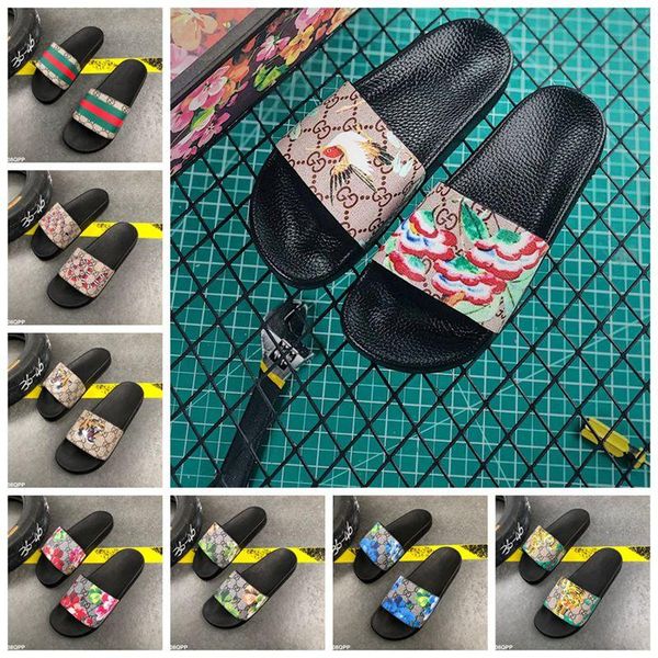 

xshfbcl men women slide sandals progettista shoes lussuoso slide summer fashion wide flat slippery with thick sandals slipper flip flops, Black;grey