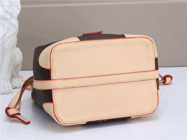 

the new 2020 the european and american fashion female bag shoulder bag inclined shoulder bag chain package