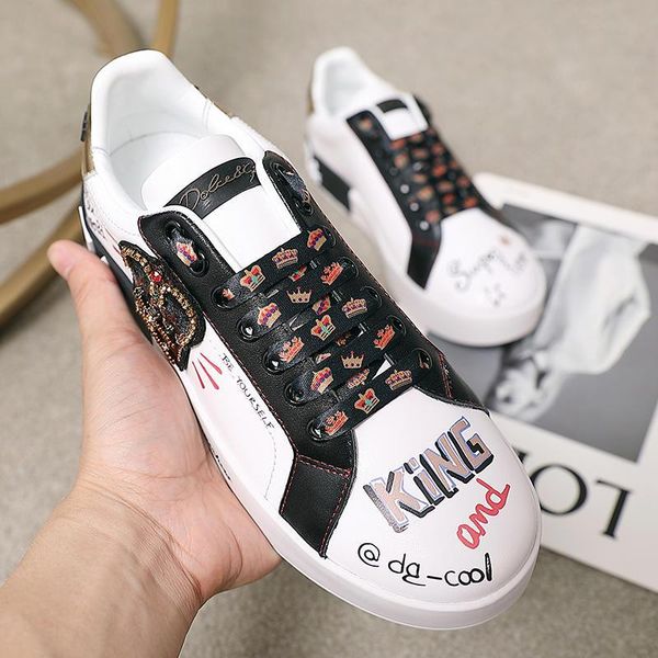 

2020 new trend hand-painted leather party casual shoes outdoor men and women sports shoes fashion wild couple shoes, size 35-45, Black