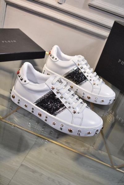 

2020o new arrival flat-bottom color-matching casual sneakers rivets white shoes women, fashionable high-end low-lace-up sneakers, 35-411, Black