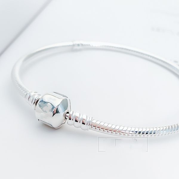 

2019 beads pandora real 925 silver not plated heart pave cz bracelet snake chain with bracelets with letter stamp diy, Black