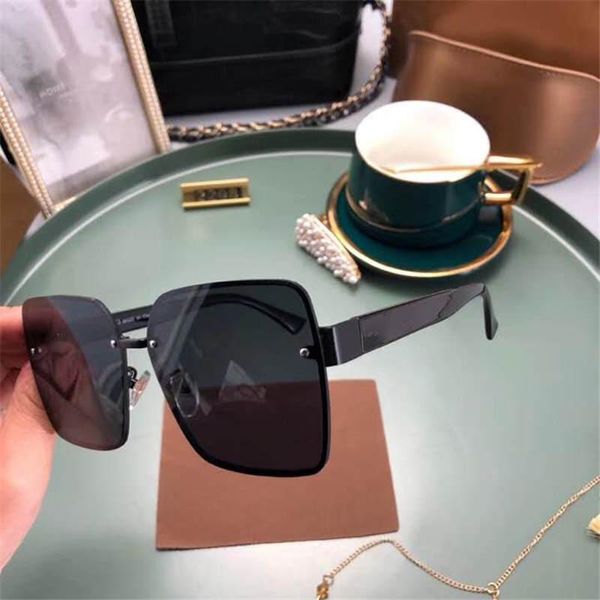 

womens sunglasses summer woman sunglasses uv400 2208 two colors options highly quality with boxs8, White;black