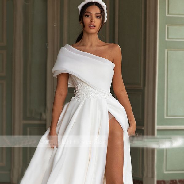 

high-split wedding dresses big bow appliqued 2020 a line beach one-shoulder bridal gown custom made ruched satin long robes de mariÃ©e, White