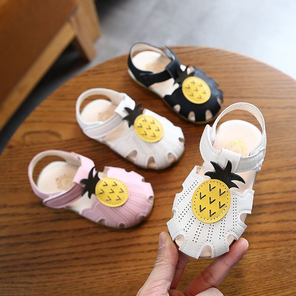 

2020 new children's baotou children's bag toddler sandals for boys and girls soft bottom sandals cute anti-kicking baby toddler sh, Black;red