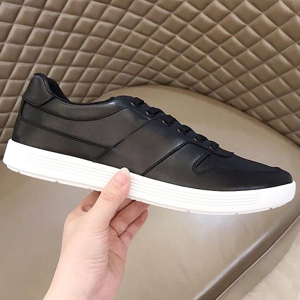 

new highquality mens sports shoes, fashion sports shoes, flatbottomed lowmens casual shoes, loafers, super star highlaceup si qws, Black