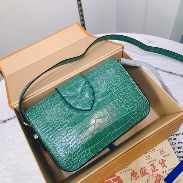 

fahion crocodile leather crossbody bag women shoulder bags delicate hardware lock l letter handbags purse design hasp cross body bag tote