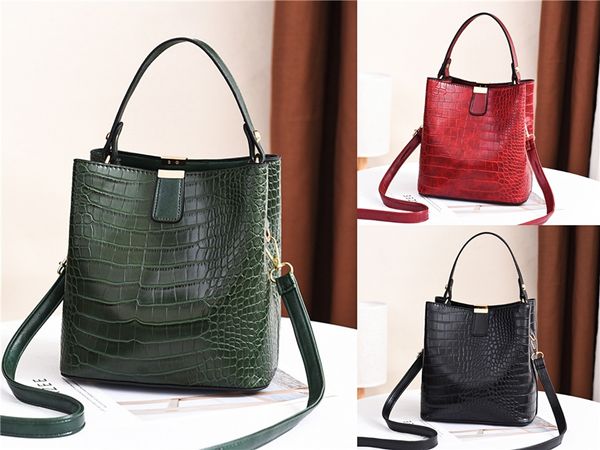 

532595 women's bag fashion classics popular shoulder bagscross bodytoteshandbags brand fashion luxury designer bags famous women#316