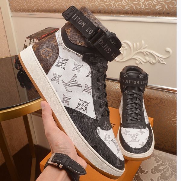 

2020ra дизайнер новая роскошных мужчины вскользь спортивная обувь, напольные ботинки, быстрая поставка и оригинальная коробка, Black