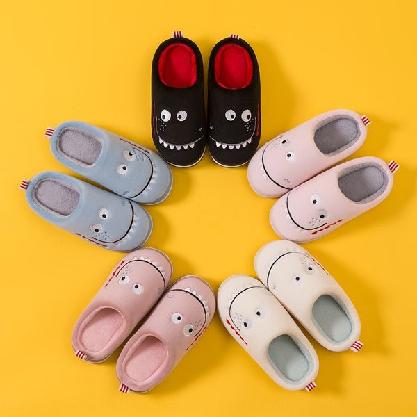 

2019 new children' slippers season baby slippers cotton shoes boy girl cute cartoon home parent-child wool cotton shoes, Black;grey