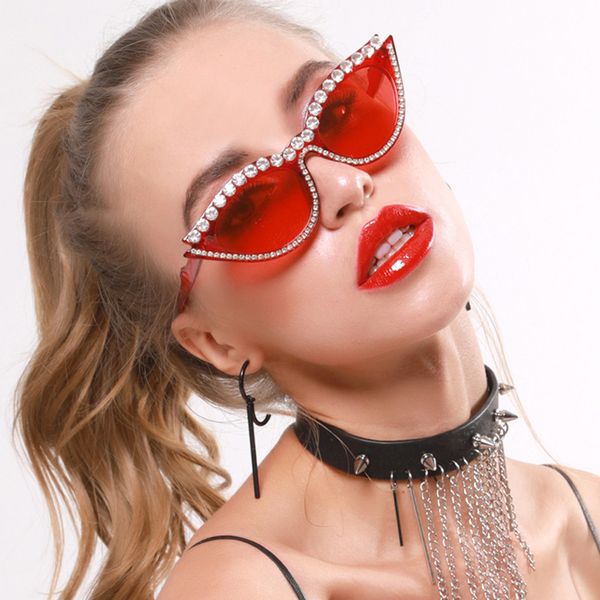 

fashion new retro cat eye ladies sunglasses full diamond frame visor mirror european and american trend personality sunglasses, White;black