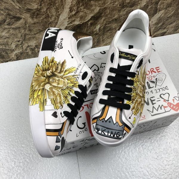 

2021-2020h new trend leather casual shoes fashion outdoor men and women sports shoes hand -painted doodle wild couple shoes ,size 35 -45, Black