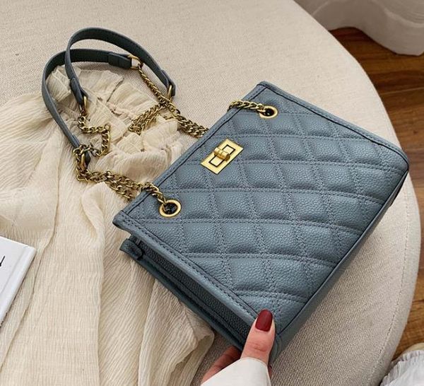 

дизайнерские сумки женские сумки 2020 популярные моды малый ароматы стиль плеча алмазные цепи сумка