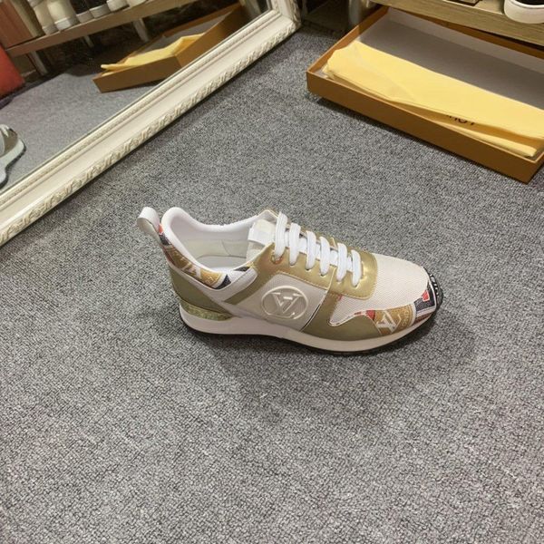 

2021-2020q new trend leather casual shoes men and women outdoor sports shoes fashion wild glitter party lovers shoes ,size 35 -45, Black