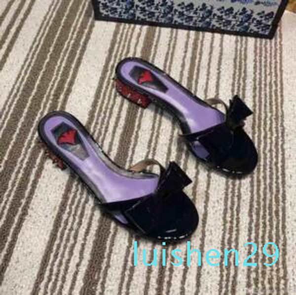 

2019 women super-luxury low-heeled sandals, super beautiful pure handmade designer spring and summer sandals, llll29, Black