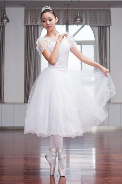 

new professional ballet swan lake tutu veil costume ballet skirt puff white classic skirt dress costume, Black;red