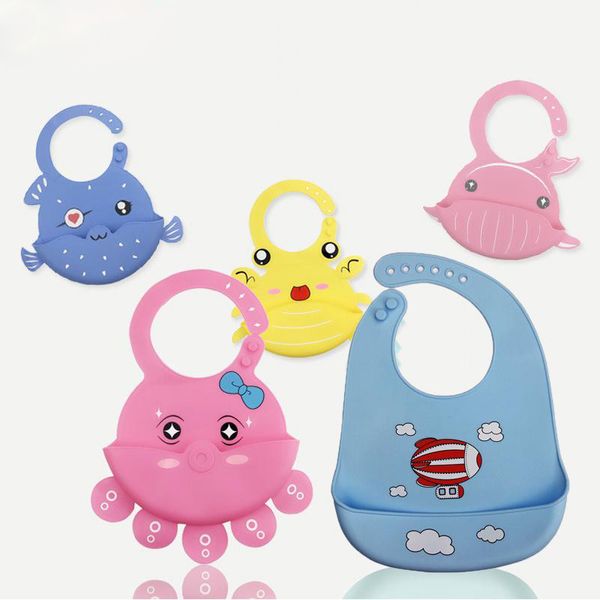 Silicone Baby Bib ajustável Aperto de silicone suave Bib impermeável dos desenhos animados Animais Forma Seguro de Material bebê novo