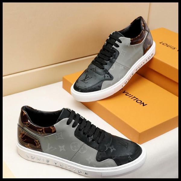 

2020r new men's casual fashion shoes, travel outdoor sports shoes, fast delivery original box packaging, Black