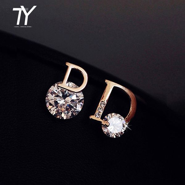 

european and american personality shiny d letter asymmetric earrings party queen earrings fashion trendsetter lady, Golden;silver