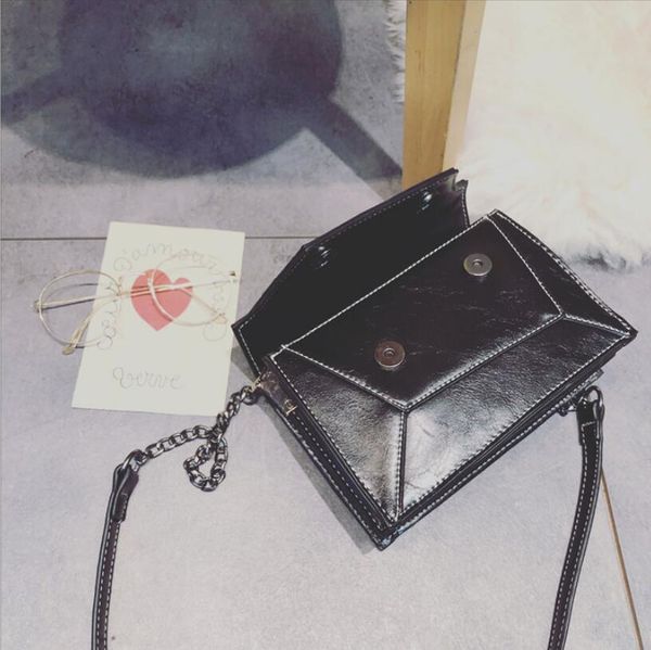 

Leisure Bag Women's Handbag New Versatile Messenger Bag Chic Chain Alligator Bags