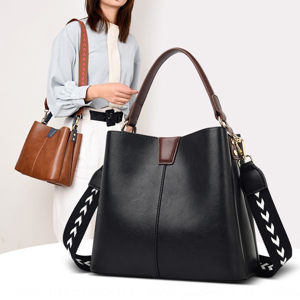 

real leather women's 2020 contrast color large shoulder capacity soft leather shoulder bag casual slanting hand bag hair, White