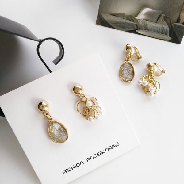

asymmetric design earrings round irregular sweet pearl earrings all-match earrings, Golden