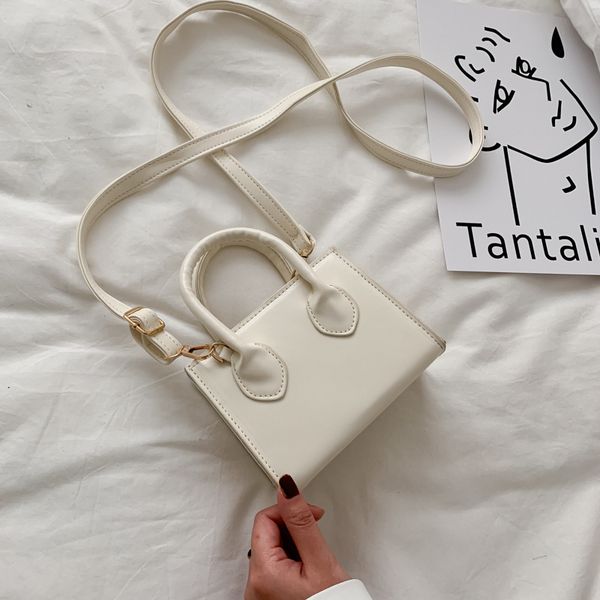 

bag women's 2020 new korean-style fashion women's shoulder handbag simple and versatile casual messenger bag